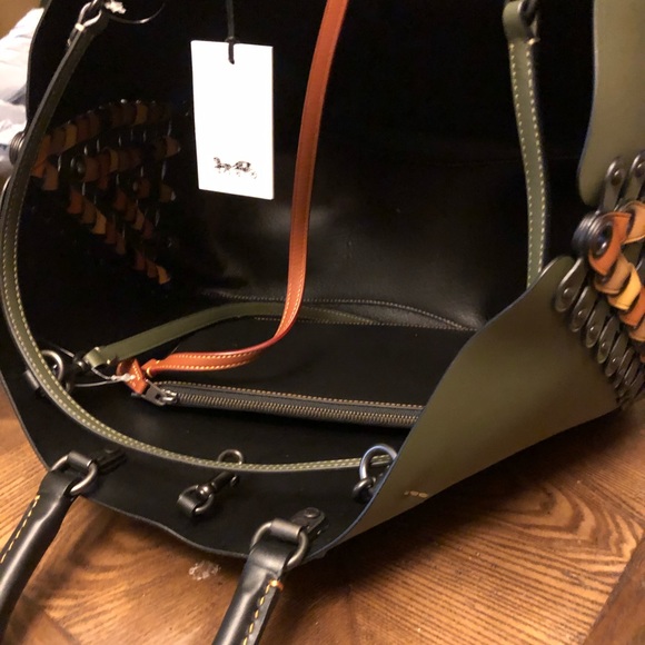 Coach Olive Green Rogue Tote... Please note that hang tag will not be included - Picture 4 of 12